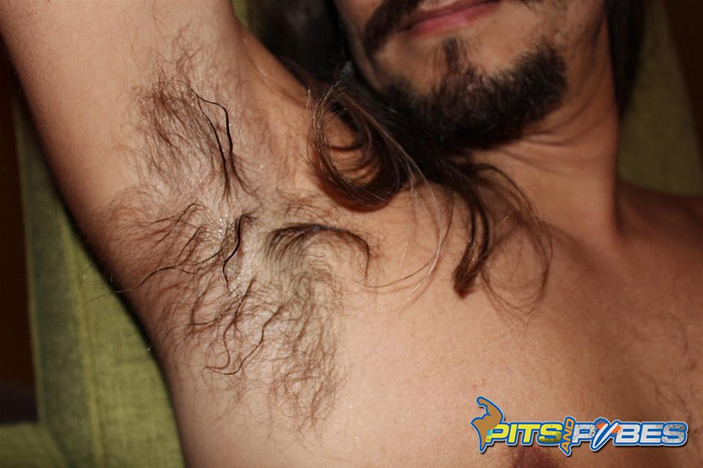 PitsAndPubes – Hairy Uncut Bush – Skyler