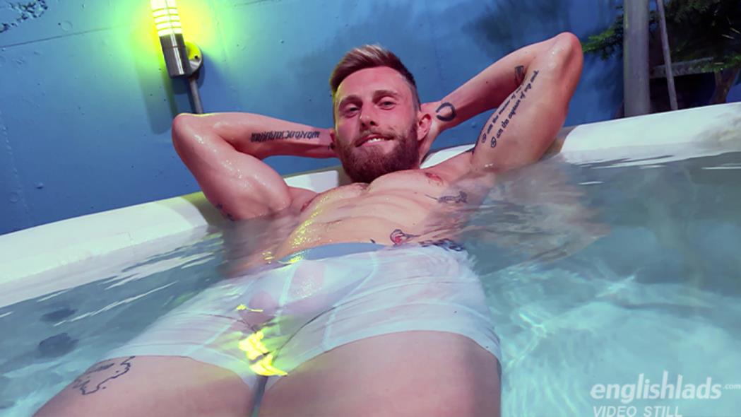EnglishLads - Straight Hairy Hunk Cameron Wanked in a Hot Tub & his Big Hard Uncut Cock Shoots a Load of Cum! - Cameron Donald 7