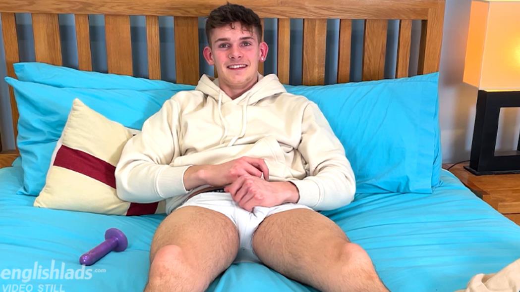 EnglishLads - Rugby Player Pumps his Tight Hole & Wanks his Uncut Cock - Oakley Collins (2)