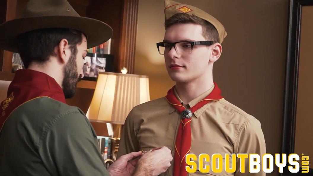 ScoutBoys.com - The Pledge - Ethan Tate, Tucker Barrett (13)