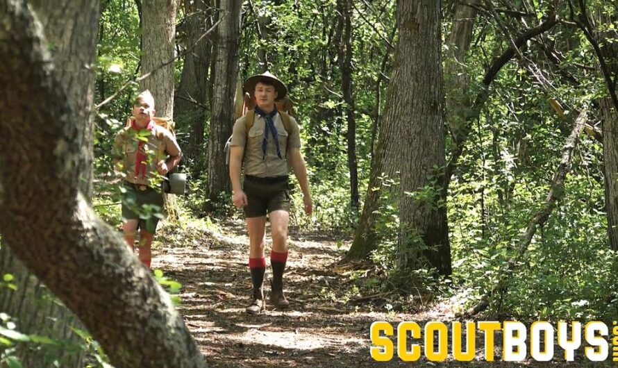 ScoutBoys.com – The Hike – Cole Blue, Logan Cross