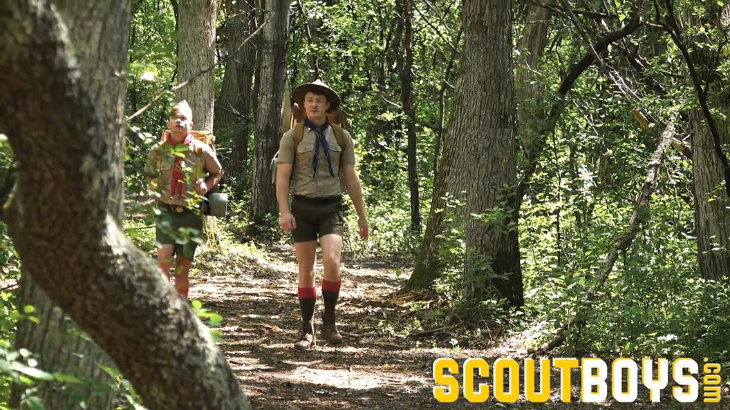 ScoutBoys.com - The Hike - Cole Blue, Logan Cross 16