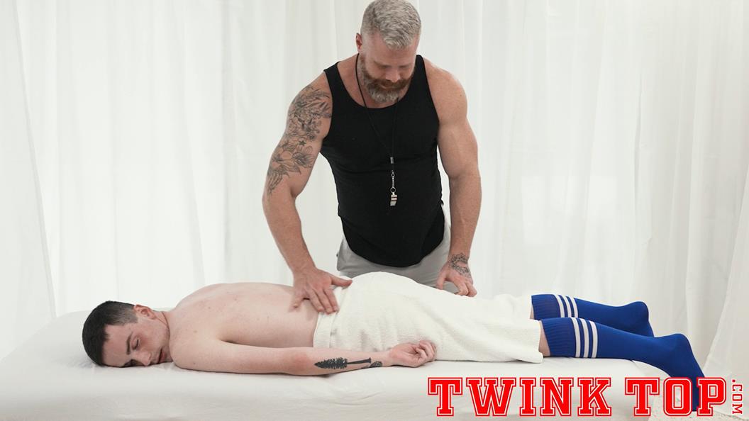 TwinkTop - Sports Massage - Myott Hunter, Coach Marko (15)