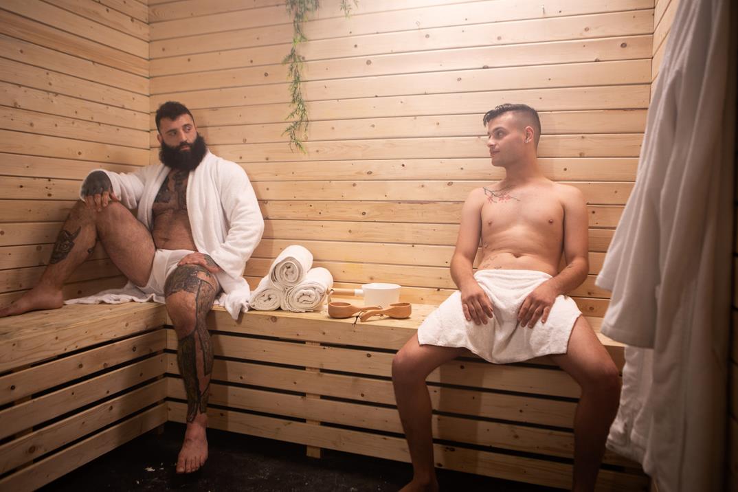 MEN - Sauna Submission - Markus Kage, Ryan Bailey (7)