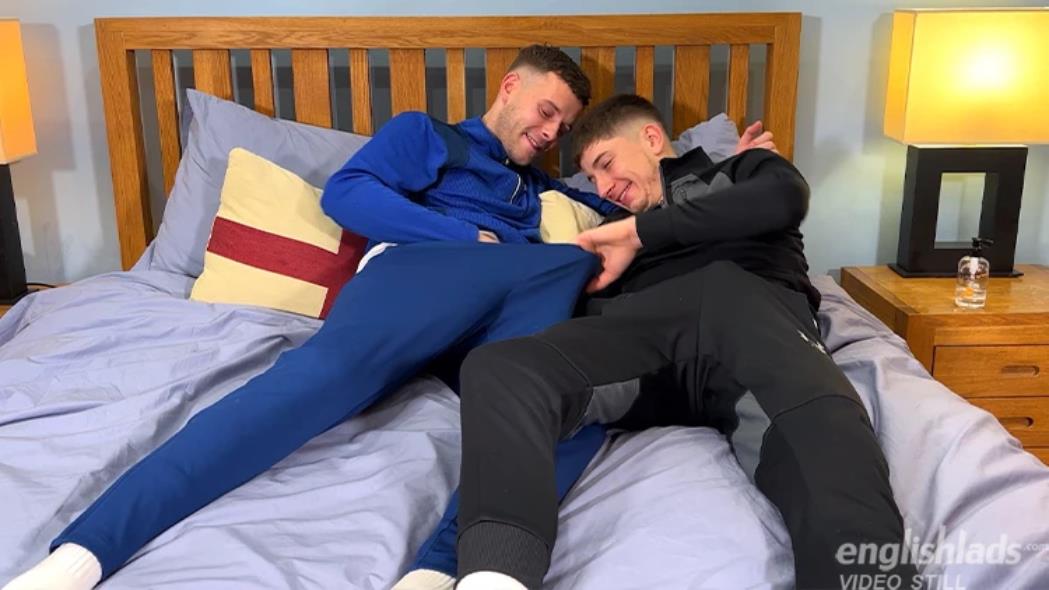 EnglishLads - Mike gets Fucked by Stu’s Big Uncut Cock - Mike Hughes, Stu Davies 15