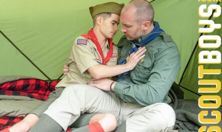 ScoutBoys - Scout Maxwell CHAPTER 1: Pitching A Tent - Maxwell Dawson, Derek Hernandez 5