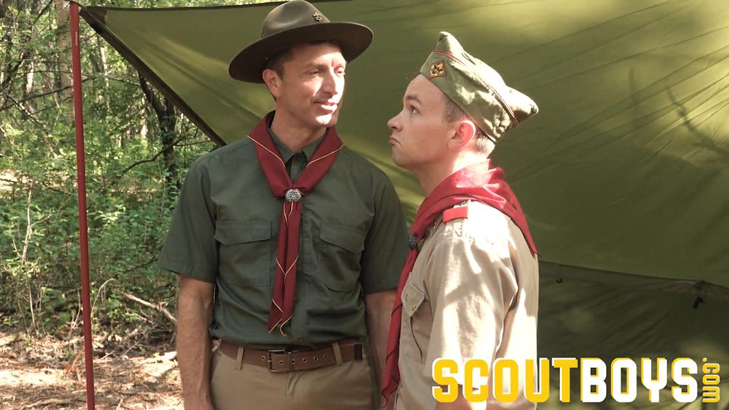 ScoutBoys - Setting Up Shelter - Logan Cross, Ryan St Michael 3