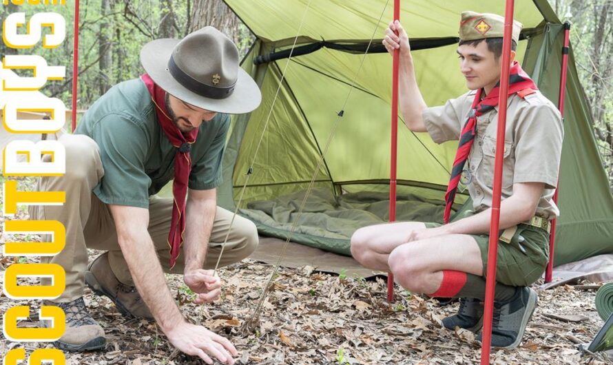 ScoutBoys – Scout Nathan CHAPTER 3: Pitching The Tent – Nathan James, Tucker Barrett