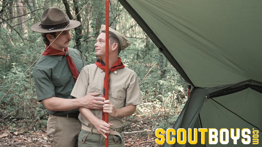 ScoutBoys - Setting Up Shelter - Landon Davis, Greg Mckeon 13