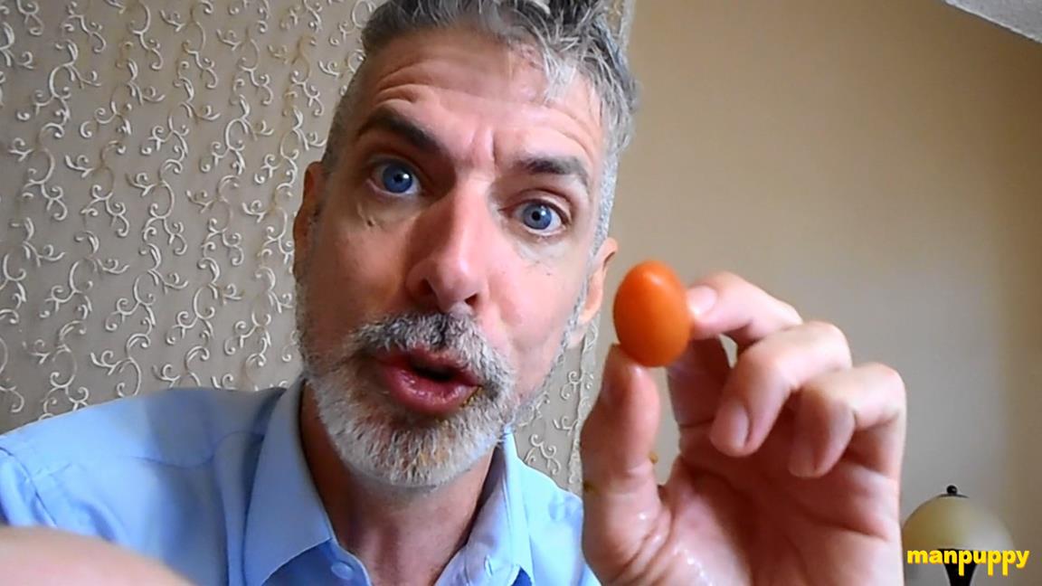 ManPuppy - Gross Giant Eating Tomatoes - Richard Lennox 20