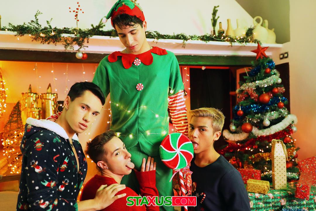Staxus - All i want for XMAS is Cum! - Danny Fontana, Bambi Cute, Oli Smith, Jonny Montero 16