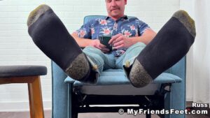 MyFriendsFeet - Russ' Big Size 11 Feet & Socks 3