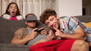 MEN - Bisexual Freeuse Gamer Bro - Filou Fitt, Calvin Micheals, Venus Vixen 10